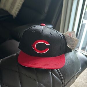 NWT AUTHENTIC MLB BABY CINCINNATI REDS HAT